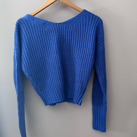 Moon & Madison funky blue sweater. Size S. - Picture 5 of 5